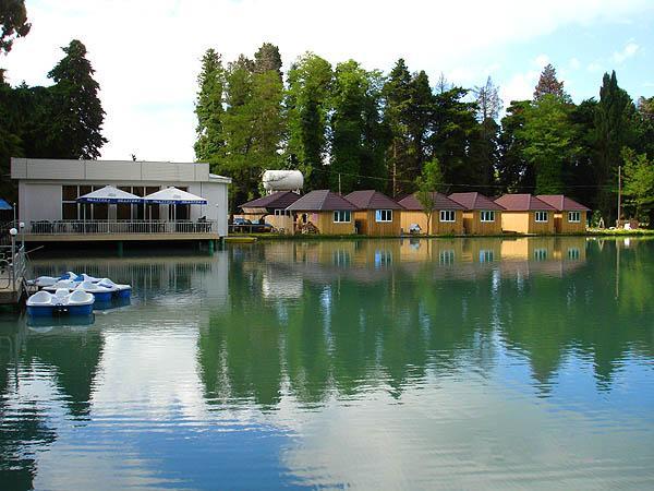 Ostrov Park-Hotel ピツンダ エクステリア 写真